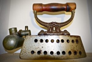 アイロンをかけない方法でシワを解消するには？