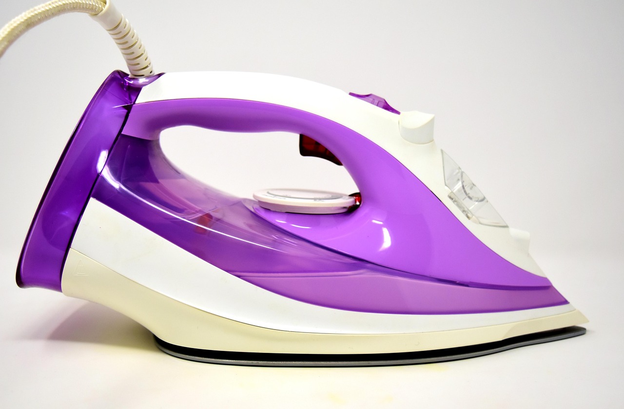 ワイシャツをアイロンなしで綺麗に保つ方法は？