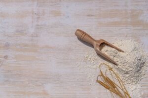 新卒男子が食材の期限切れる前にどう使うべきか？