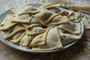 新卒男子が料理で味付けをいつ入れるべきかのポイントは？