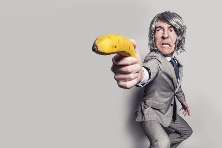 新卒の男性が一人暮らしで家事代行を利用する際の料金はどれくらい？